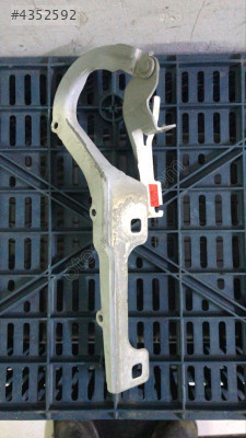 PEUGEOT 2008 SAĞ KAPUT MENTEŞESİ ÇIKMA ORJİNAL YEDEK PARÇA