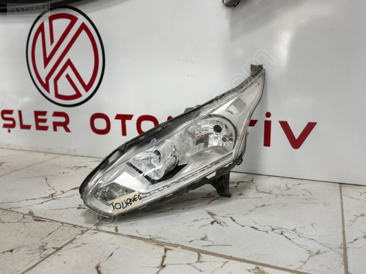 Ford tourneo cornet sol ön far