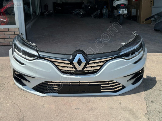 RENAULT MEGANE 4 ÖN TAMPON ORİJİNAL