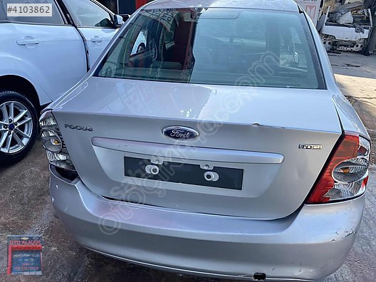 FORD FOCUS 2,5 SEDAN BAGAJ KAPAĞI GRİ HATASIZ