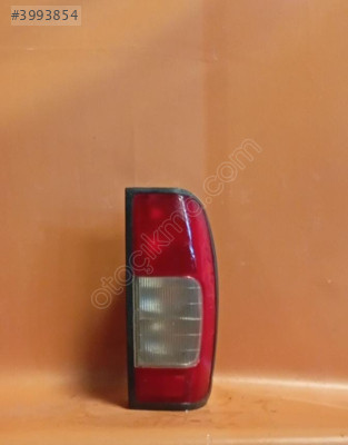 nissan skaystar sağ arka stop
