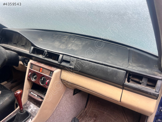 W124 MERCEDES ÖN GÖGÜS TORPİDO KONSOL KOMPLE ÇIKMA ORJ