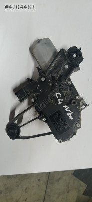 Citroen c4 çıkma arka silecek motoru