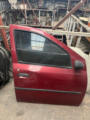 DACİA LOGAN SAĞ ÖN KAPI