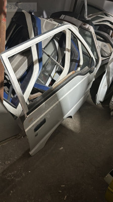Orjinal Hyundai H100 Sağ Ön Kapı - Çıkma ve Temiz Parça