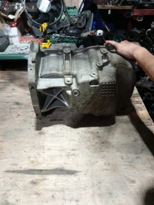 Renault Megan 4 şanzıman alt muhafaza