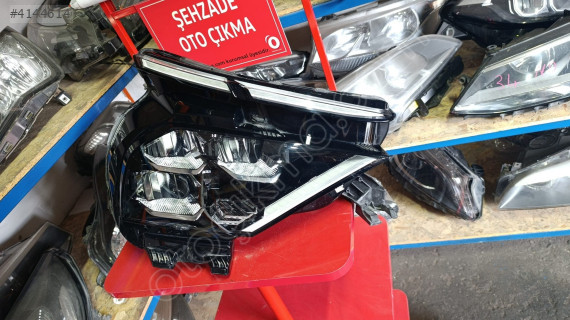 Citroen C4 x sağ far
