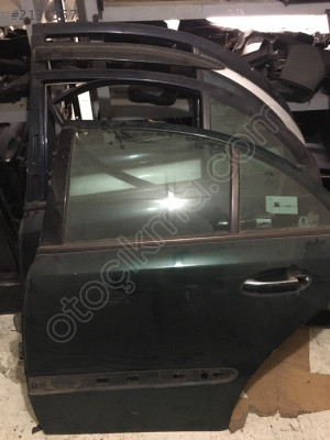 Mercedes w211 kasa sol arka kapı