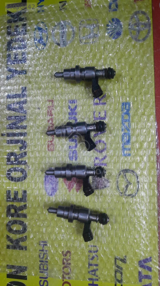 TOYOTA AVENSİS ENJEKTÖR 2001-2009 ARASI SIFIR