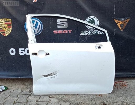 Toyota corolla sağ ön kapı