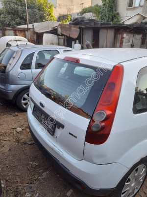 Ford fiesta bagaj kapağı çıkma dolu hatasız tüm parçalar