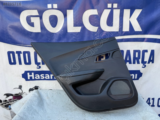 98474512ZD Peugeot 2008 Sol Arka Kapı Döşemesi/Pandizot ORJİNAL