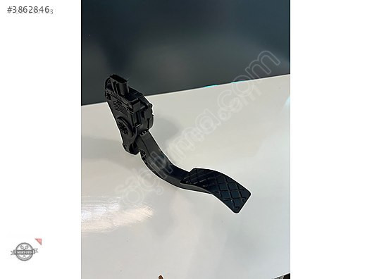 AUDI ELEKTRONİK GAZ PEDALI 8K1 723523A