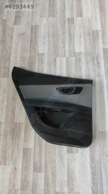 SEAT LEON SOL ARKA KAPI DÖŞEMESİ  5F4868605