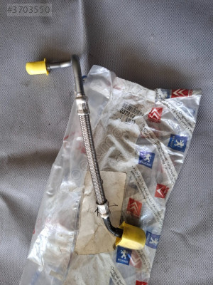 Peugeot 206 307 citroen C4 turbo yağ borusu 2.0 hdi 037944