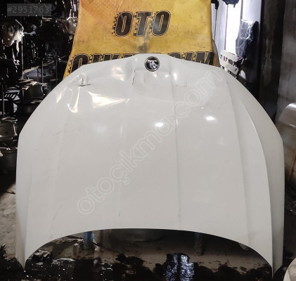SKODA OCTAVİA MOTOR KAPUTU