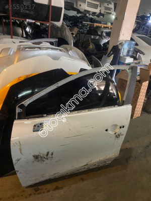 RENAULT CLİO 4 SOL ÖN KAPI