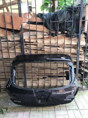 opel astra j hb arka bagaj kapağı
