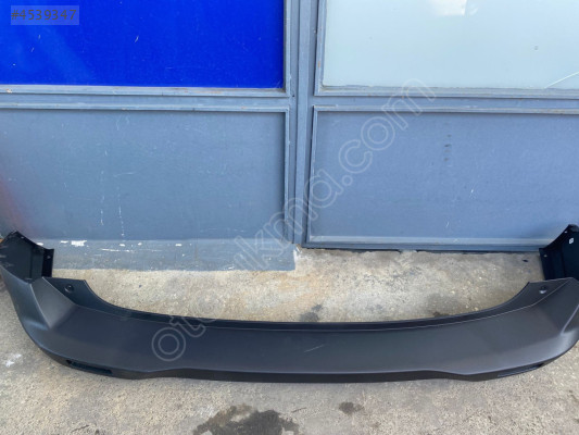 FORD COURİER ARKA TAMPON