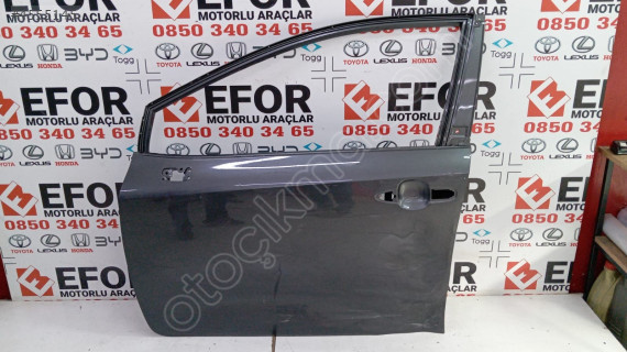 TOYOTA COROLLA SOL ÖN KAPI ÇIKMA ORJİNAL YEDEK PARÇA