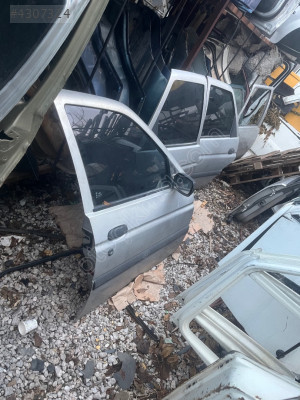 Escort sol arka kapı