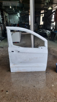 Ford torneo 2017 model sag on kapi