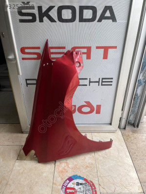 VW Polo İçin Sağ Ön Çamurluk - Oto Çıkma Parçalar