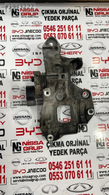 NİSSAN J11 1.5DCİ ALTERNATÖR BAĞLANTI AYAĞI ÇIKMA 117100072R