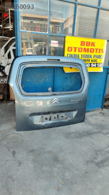 citroen berlingo çıkma bagaj kapağı az hasarlı