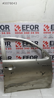 TOYOTA HILUX SAĞ ÖN KAPI ÇIKMA ORJİNAL YEDEK  PARÇA 06-14