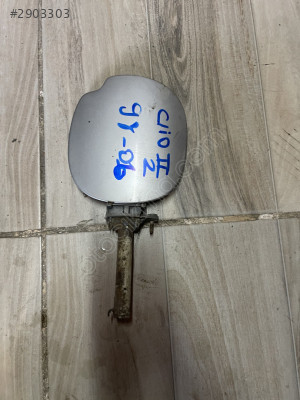 RENAULT CLİO 2 DEPO KAPAĞI