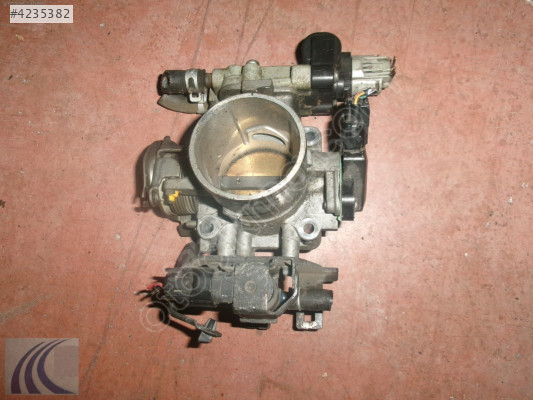 HONDA JAZZ 2005 ÇIKMA BOĞAZ KELEBEĞİ