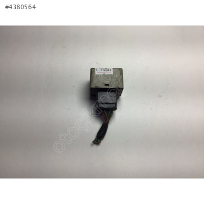 Toyota Sinyal Flaşör Rölesi 81980-50030 066500-4650