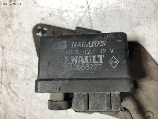 Renault Express Kızdırma Rölesi 7700866727