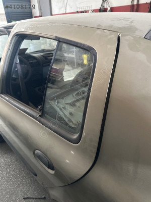 Renault clio 2 symbol sol arka kelebek cam camı