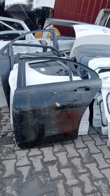 Mercedes 205 c class sol arka kapı çıkma