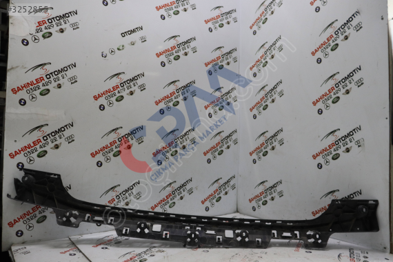2023 BMW İX İ20 ARKA TAMPON BRAKETİ