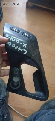Citroen xsara kapı cam açma düğme paneli