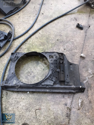 OTO CEM'DEN ÇIKMA PEUGEOT 206 ÖN PANEL