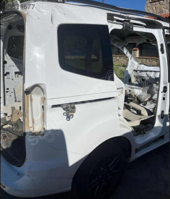 FORD TOURNEO SAĞ ARKA ÇAMURLUK ORJİNAL EYUPCAN OTO