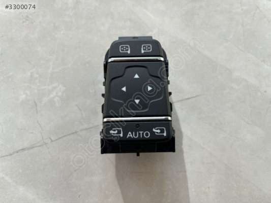 Orjinal Renault Clio 4 Katlanır Ayna Ayar Düğmesi 255702886R