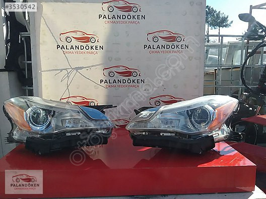 MASERATI QUATTOPORTE SAĞ SOL FAR
