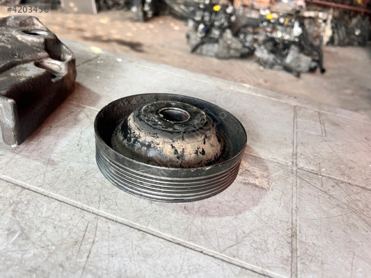 DACİA LOGAN 1.4 BENZİN KRANK KASNAĞI ÇIKMA ORJİNAL