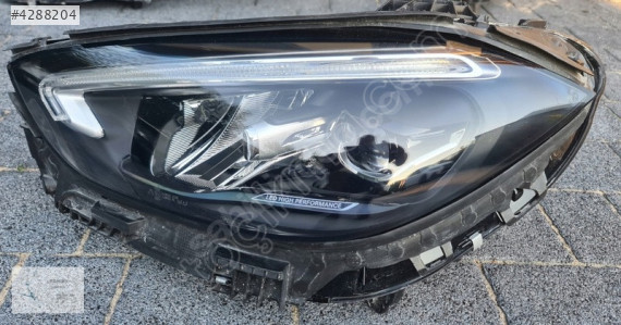 MERCEDES C SERİ W206 FAR SOL