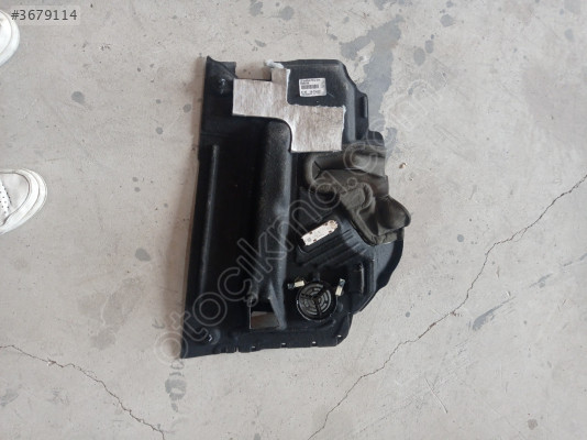 BMW G30 G31 G11 G12 kılıfı tünel sürücü tarafı siyah 514593692