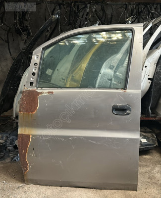 HYUNDAİ STAREX SOL ÖN KAPI