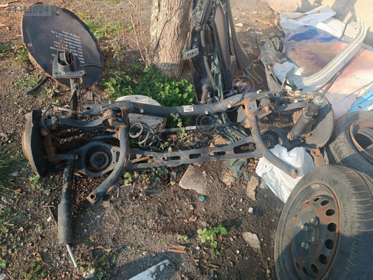 VW Scirocco arka dingil 1K0505315