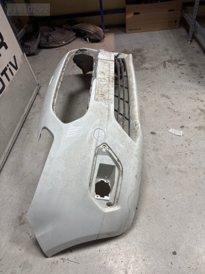 Ford courier ön tampon orijinal 2018-2022 jt76 17757 a