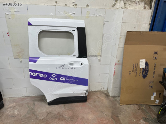 2024 sonrası Ford Courier sağ sürgülü kapı