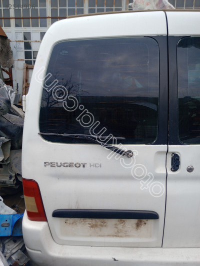 Peugeot partner çıkma bagaj kapağı